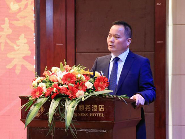 郴州錦馬置業(yè)有限公司,會(huì)議室,標(biāo)準(zhǔn)房,豪華房,商務(wù)房,娛樂(lè)房,商務(wù)休閑房,豪華套房哪里好 郴州錦馬置業(yè)有限公司,會(huì)議室,標(biāo)準(zhǔn)房,豪華房,商務(wù)房,娛樂(lè)房,商務(wù)休閑房,豪華套房哪里好