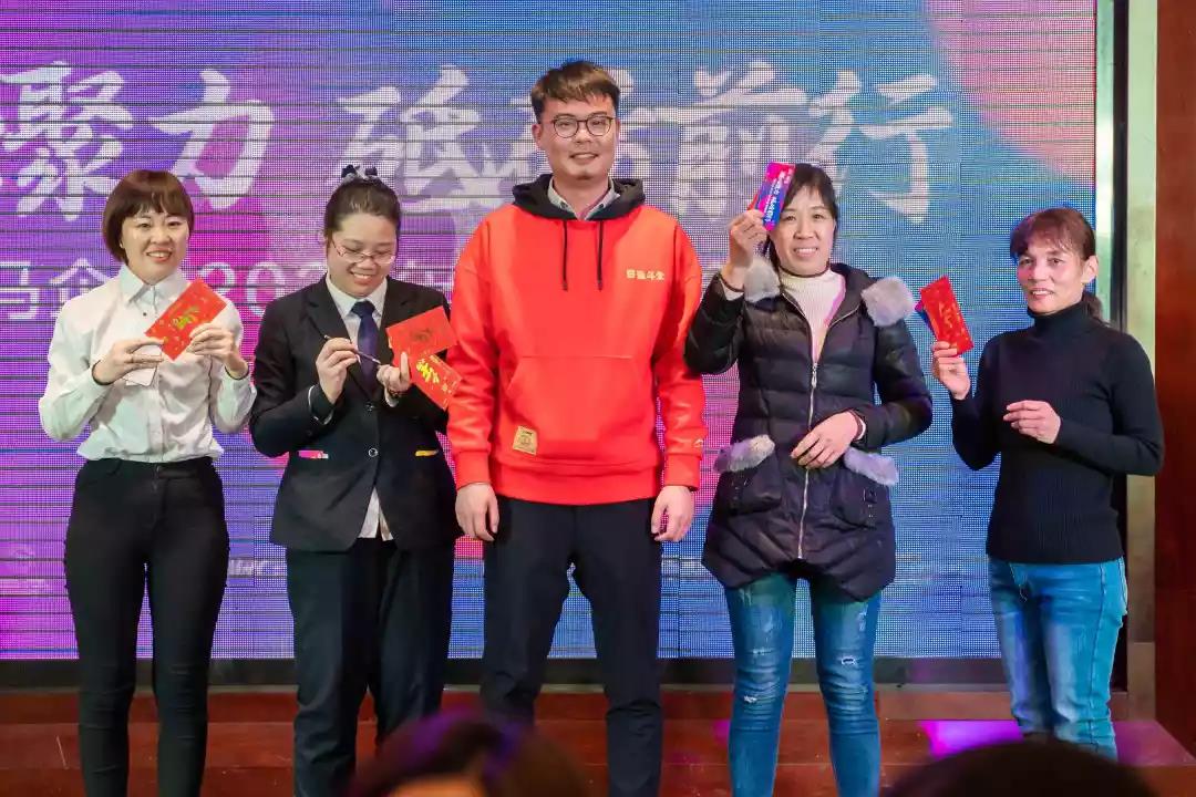 郴州錦馬置業(yè)有限公司,天一房產(chǎn)銷售,五嶺新天地樓盤銷售,錦馬時代中心房產(chǎn)銷售,酒店經(jīng)營管理哪里好 郴州錦馬置業(yè)有限公司,天一房產(chǎn)銷售,五嶺新天地樓盤銷售,錦馬時代中心房產(chǎn)銷售,酒店經(jīng)營管理哪里好